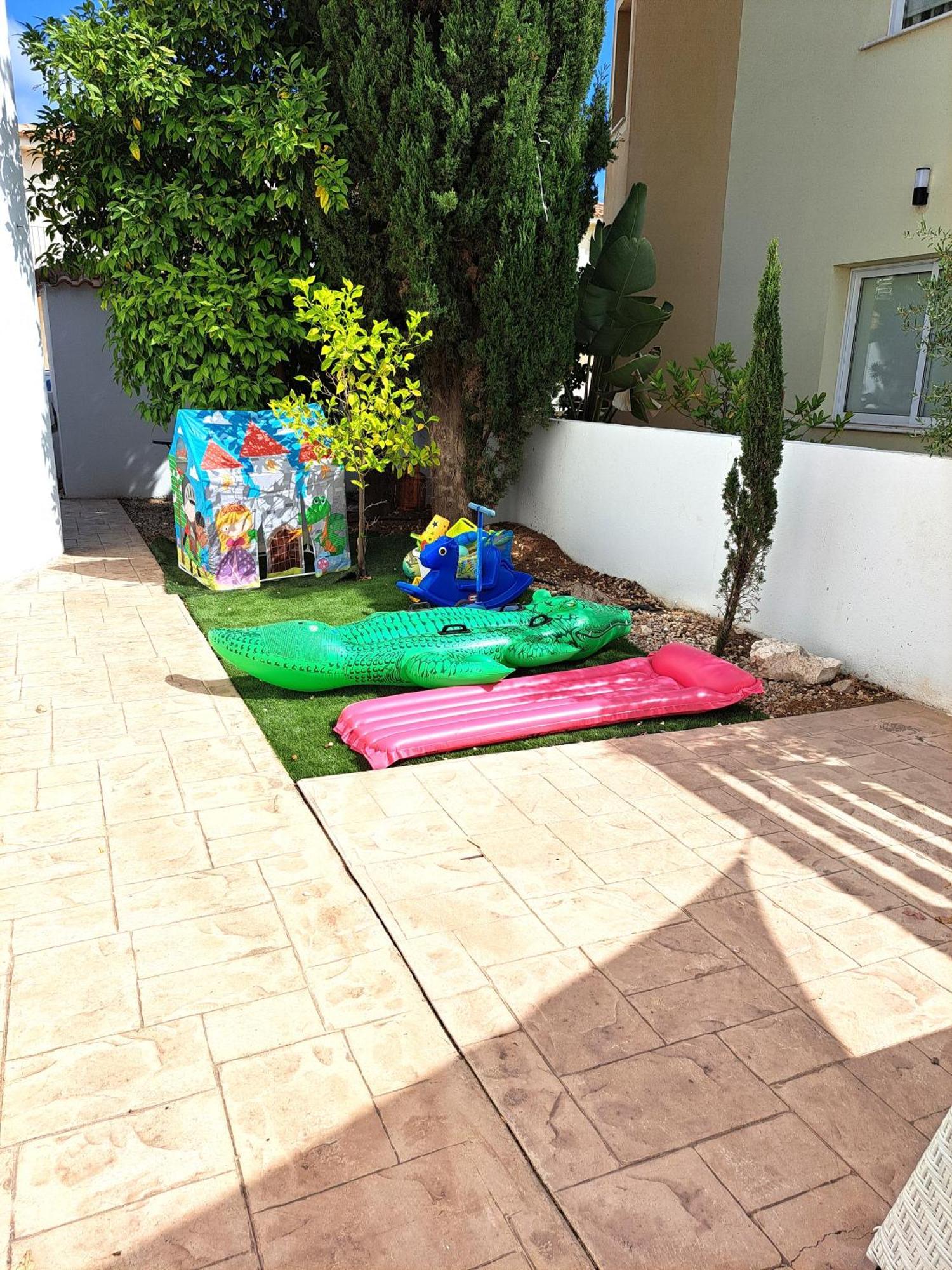 פרוטאראס Andina Villa Close To The Sea מראה חיצוני תמונה